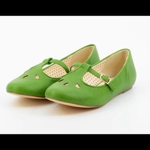 B.A.I.T. Everline Classic flats NEW - Green